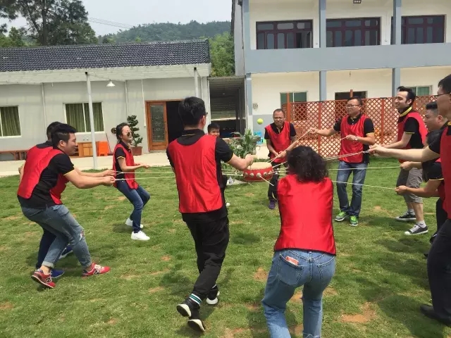 “向梦想出发” 美高梅集团4688am销售团建活动完善绽放